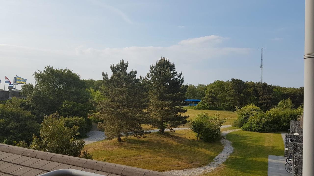 De Admiraal Apartment Hollum  Bagian luar foto