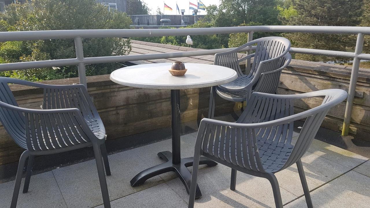 De Admiraal Apartment Hollum  Bagian luar foto